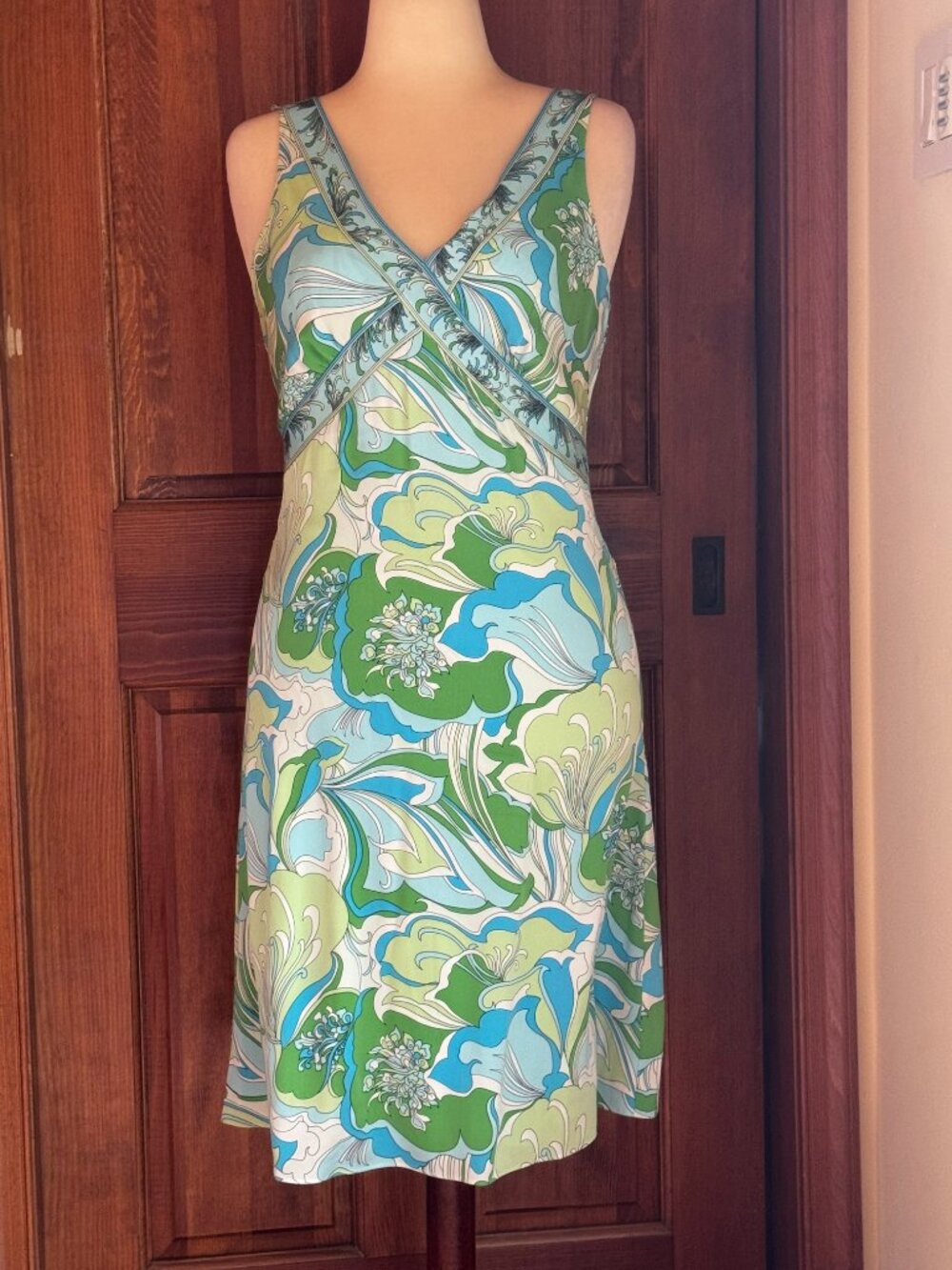 Tahari vintage Pucciesque silk blend stretch dress, Sz 10, NWOT